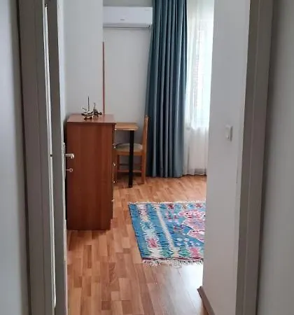 Comfortable Layover From 12 Mins Airport Bed and Breakfast 4*